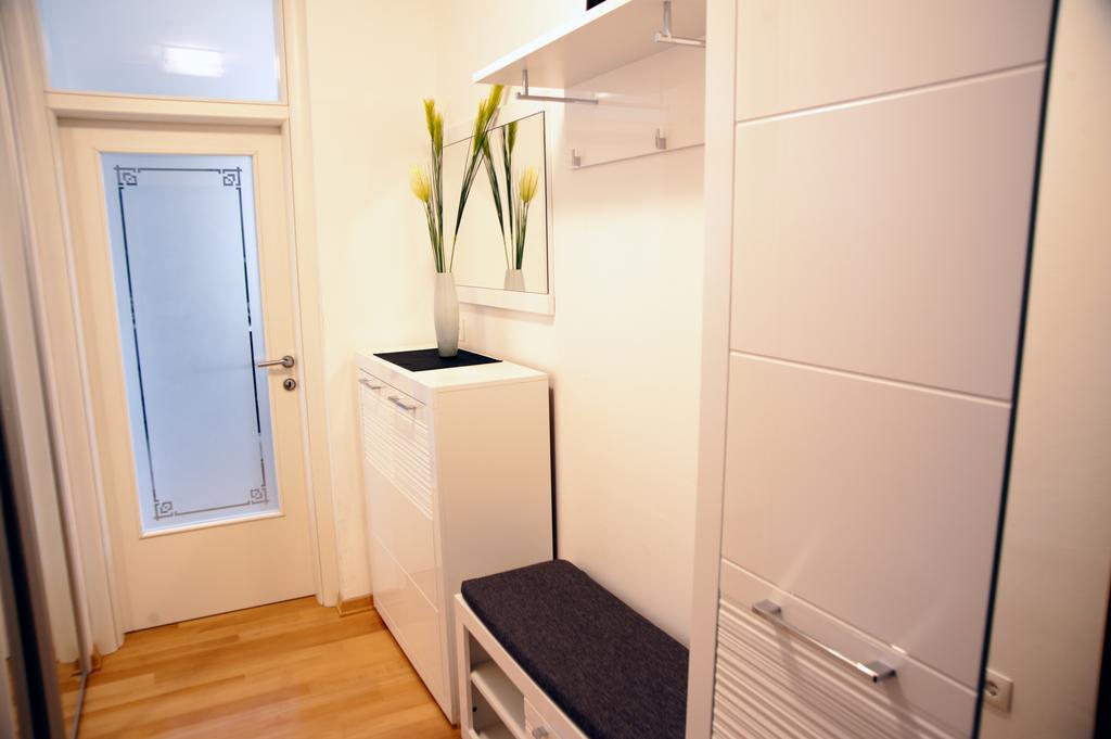 Apartment Vedran Podstrana Eksteriør billede