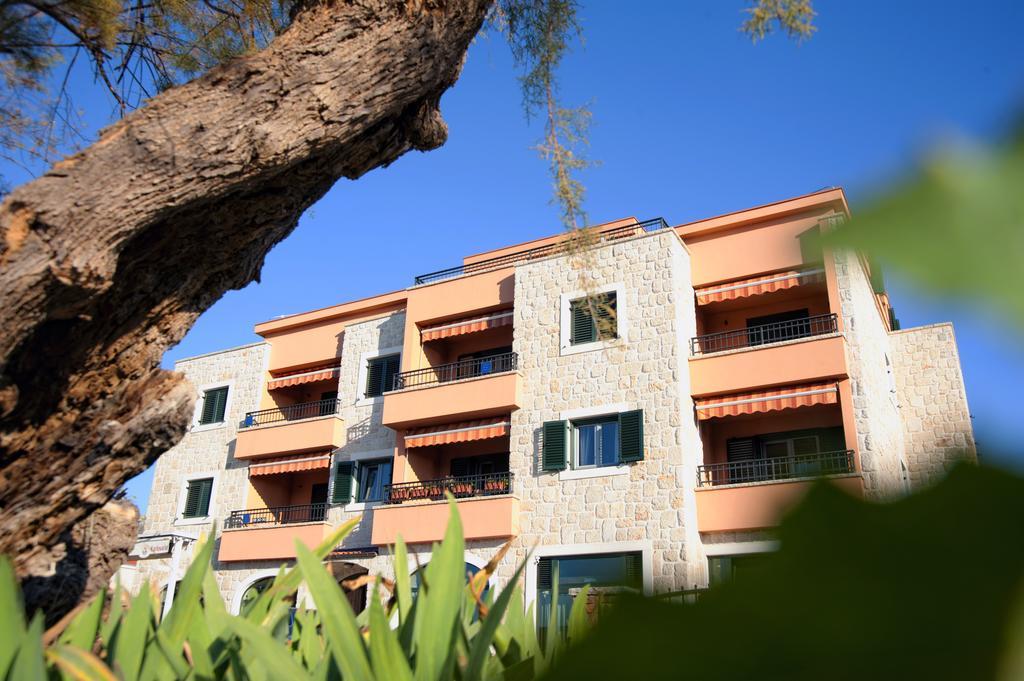 Apartment Vedran Podstrana Eksteriør billede