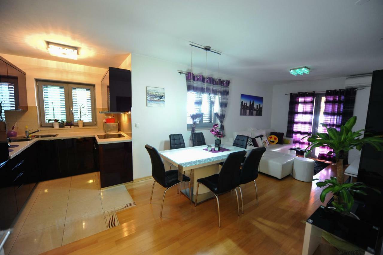 Apartment Vedran Podstrana Eksteriør billede